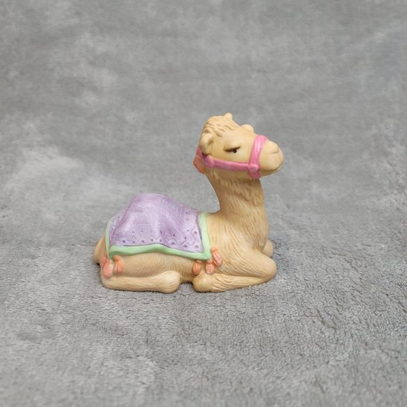Vintage Avon Heavenly Blessings Nativity collection 1986 the Camel figurine - Picture 1 of 12